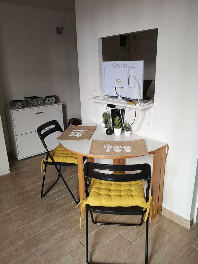 Charming Studio - Heart Of The City / Downtown Fontainebleau Exterior foto